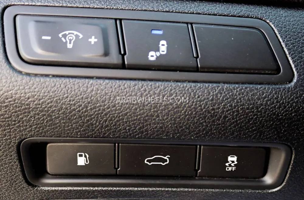 Hyundai Sonata 2016 for Sale in Sharjah Image-20