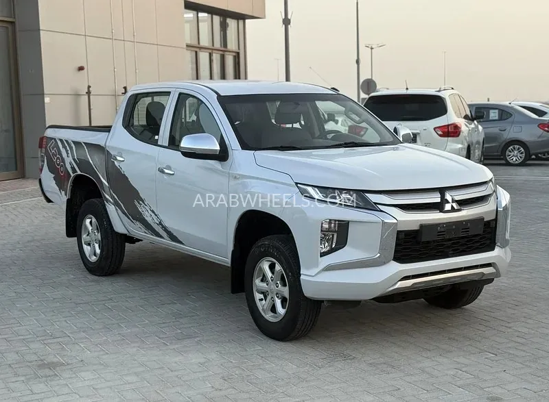 ميتسوبيشي L200 2020 for Sale in أبو ظبي Image-6