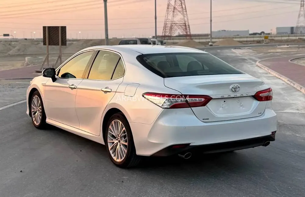 Toyota Camry 2019 for Sale in Abu Dhabi Image-4