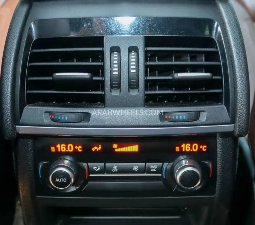 BMW X6 2016 for Sale in Sharjah Image-17