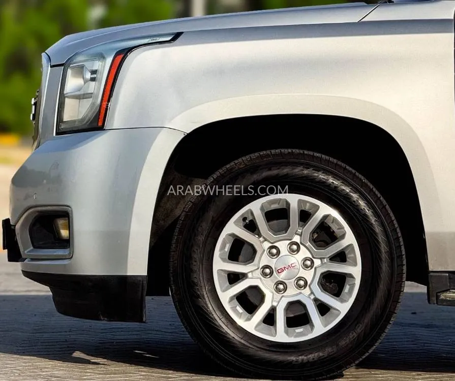 GMC Yukon XL 2020 for Sale in Sharjah Image-21