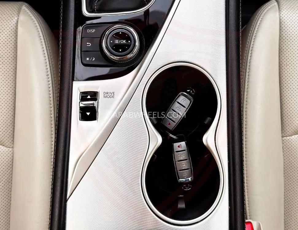 إنفينيتي Q50 2023 for Sale in الشارقة Image-15