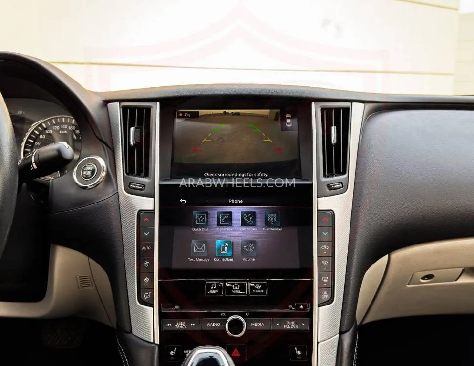 إنفينيتي Q50 2023 for Sale in الشارقة Image-17