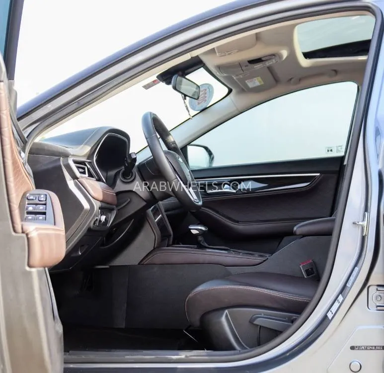 JAC J7 2023 for Sale in Sharjah Image-8