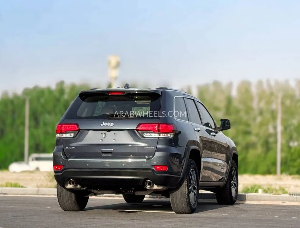 Jeep Cherokee 2021 for Sale in Sharjah Image-6