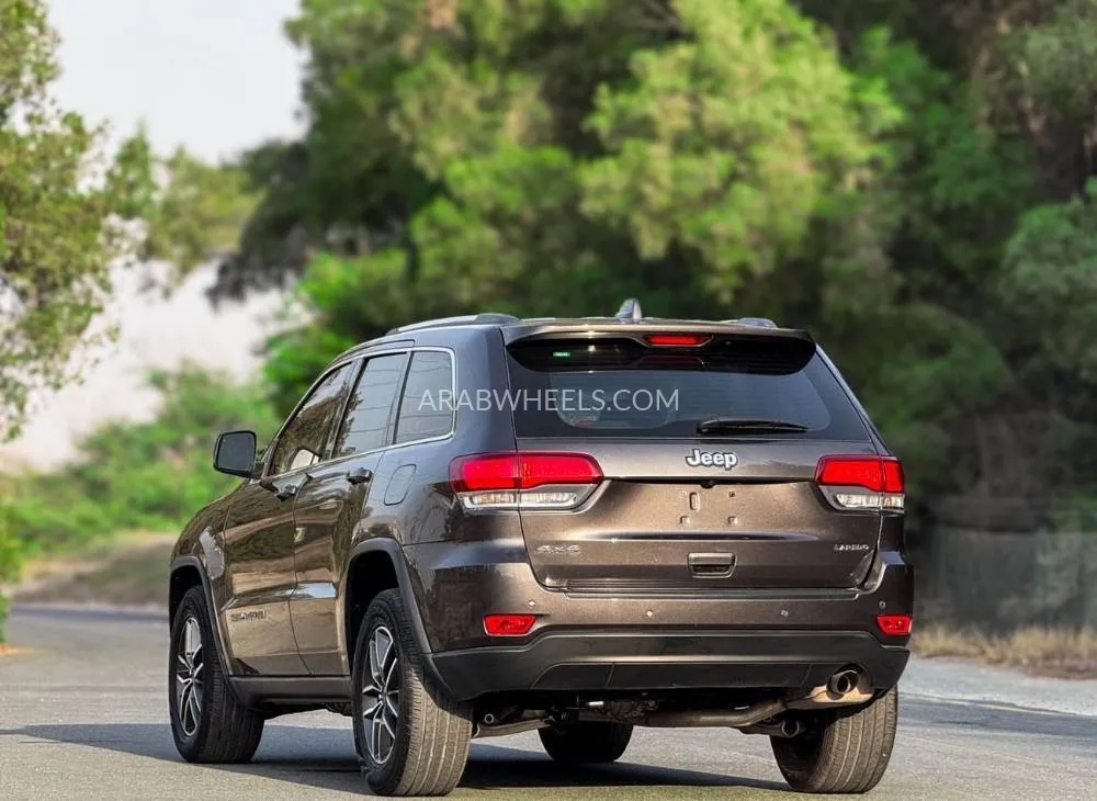 جيب شيروكي 2021 for Sale in الشارقة Image-4