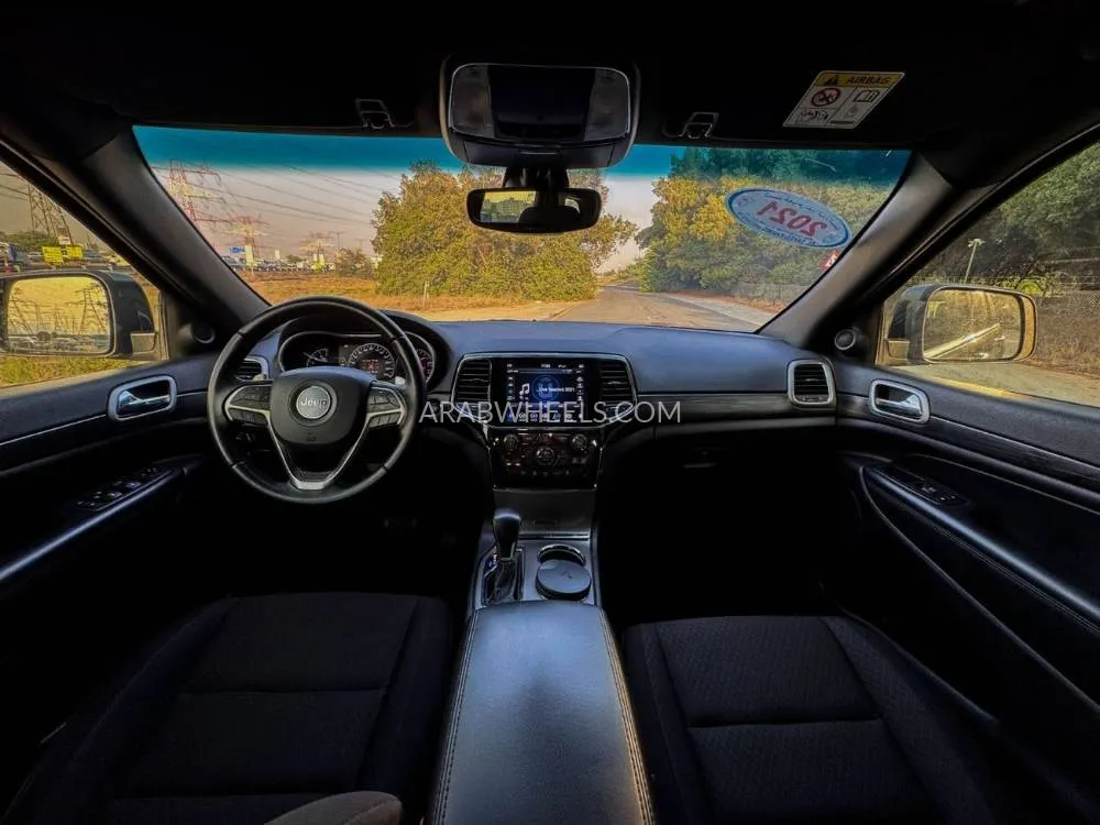 جيب شيروكي 2021 for Sale in الشارقة Image-13