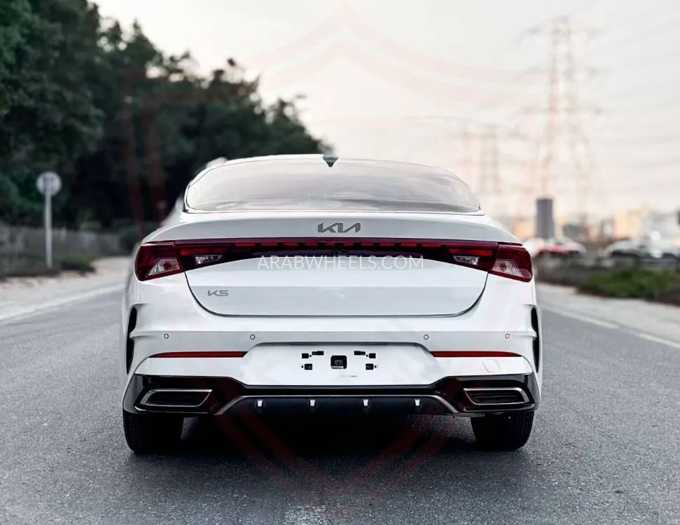 Kia K5 2023 for Sale in Sharjah Image-5