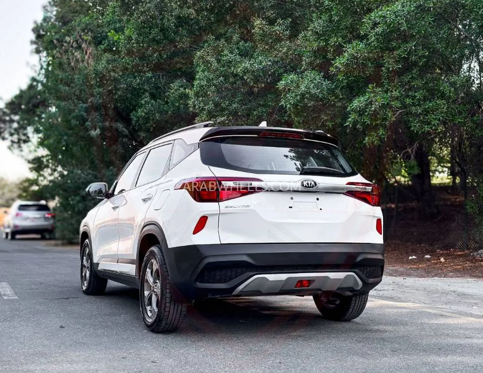 Kia Seltos 2020 for Sale in Sharjah Image-4