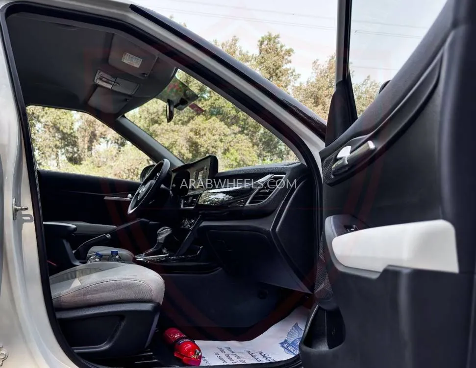 Kia Seltos 2020 for Sale in Sharjah Image-8