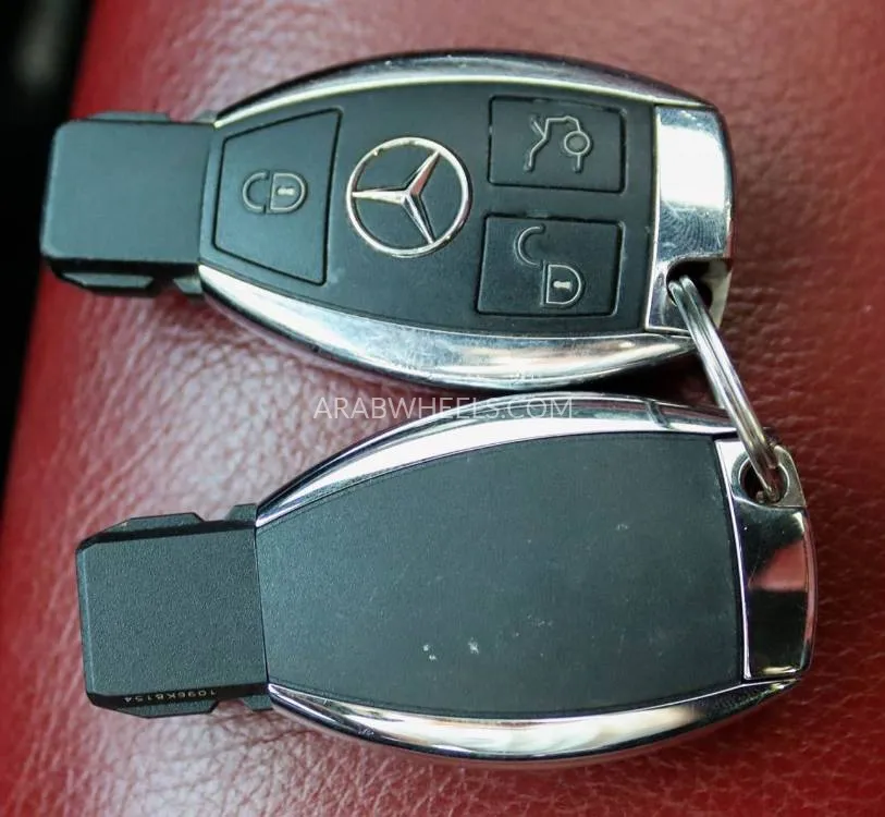 Mercedes Benz GLC Class 2018 for Sale in Sharjah Image-21