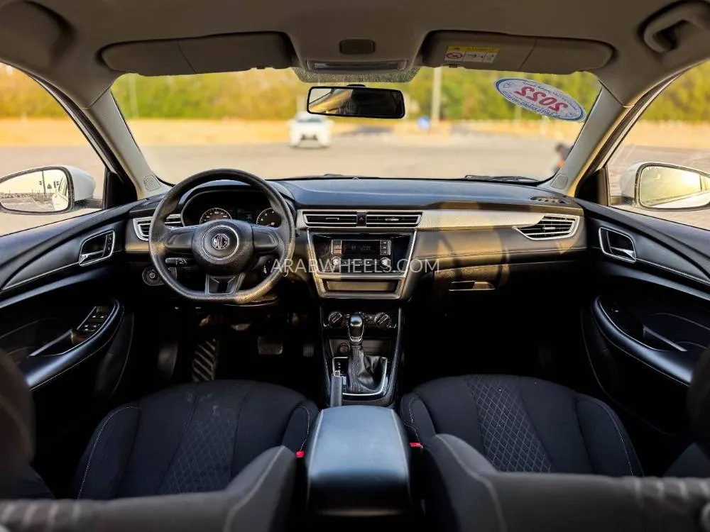 MG 1.5 AT COM 2022 for Sale in Sharjah Image-11