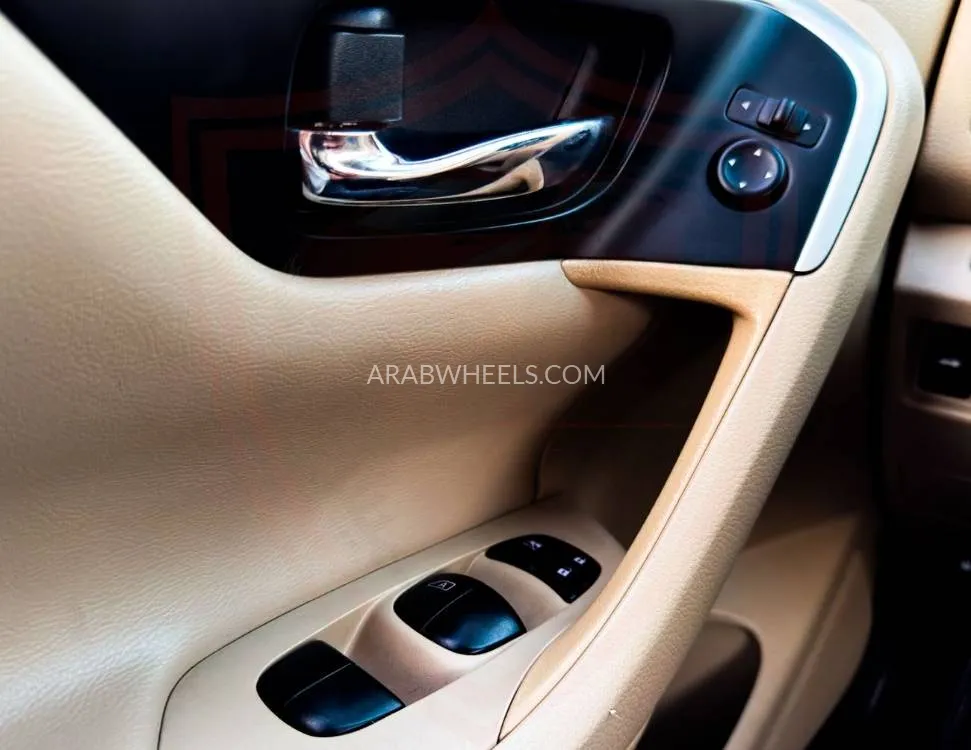 Nissan Altima 2018 for Sale in Sharjah Image-16