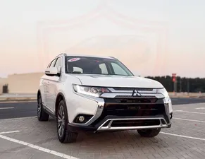 Mitsubishi Outlander 2023 for Sale