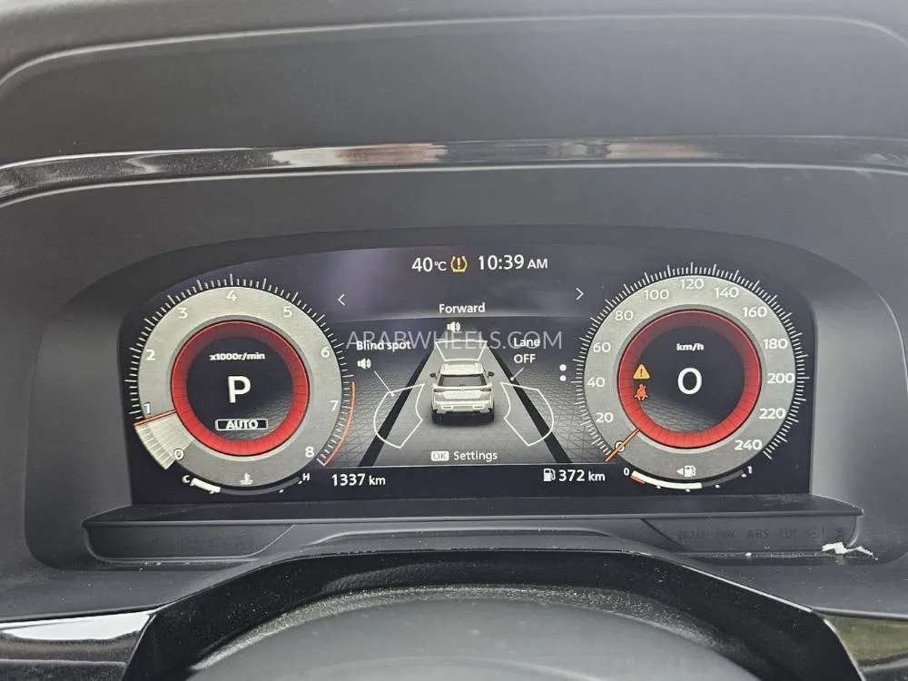 Nissan Pathfinder 2023 for Sale in Dubai Image-5