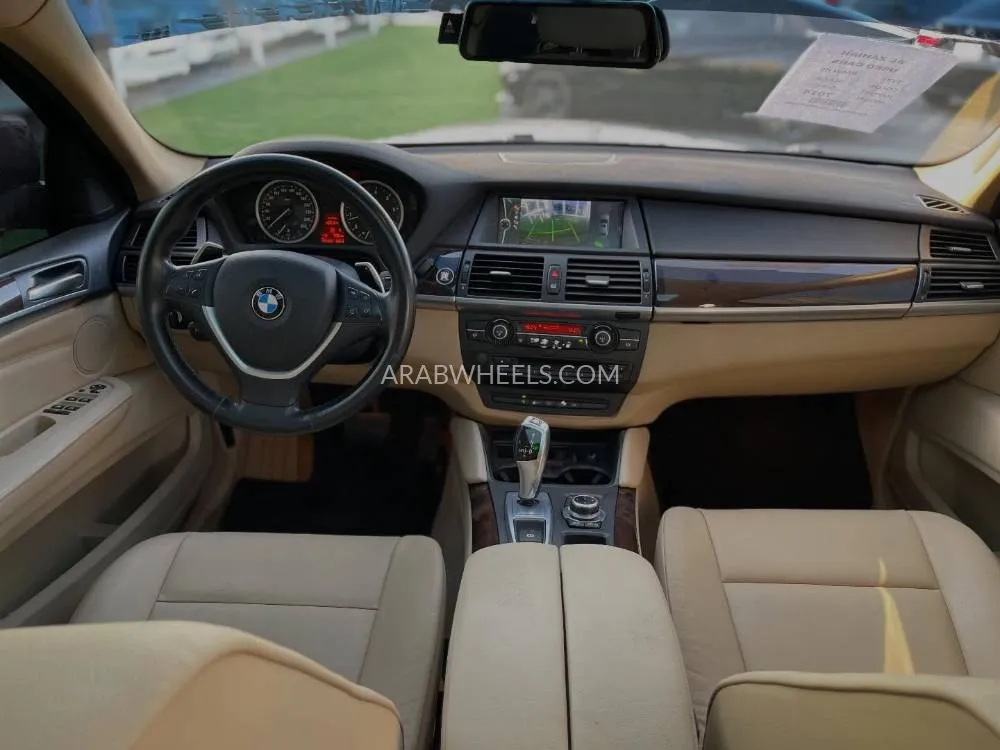 BMW X6 2014 for Sale in Sharjah Image-9