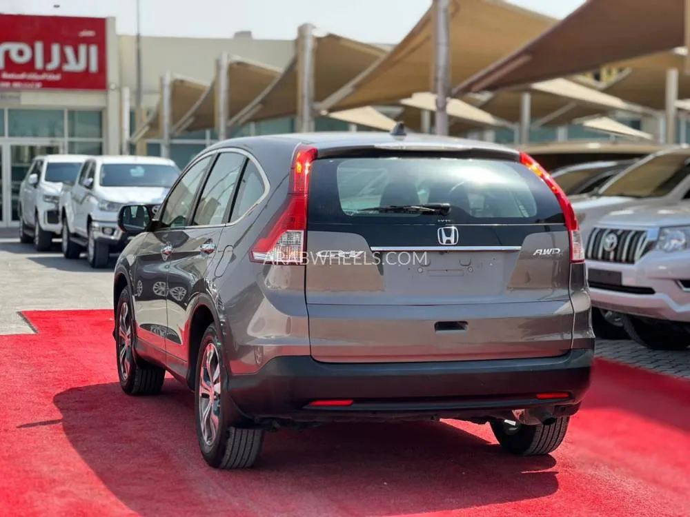 Honda CR-V 2013 for Sale in Sharjah Image-5