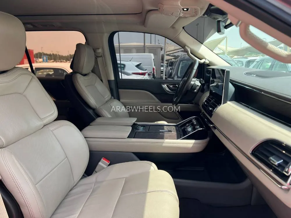 لينكون نافيجيتور 2022 for Sale in الشارقة Image-12