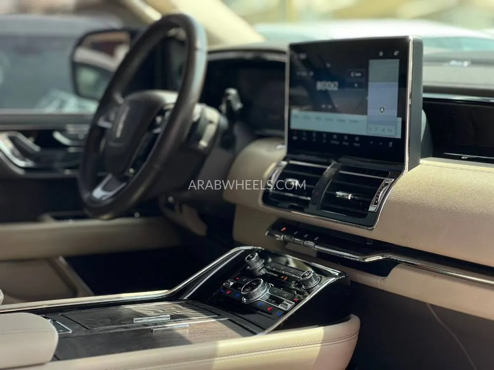 لينكون نافيجيتور 2022 for Sale in الشارقة Image-18