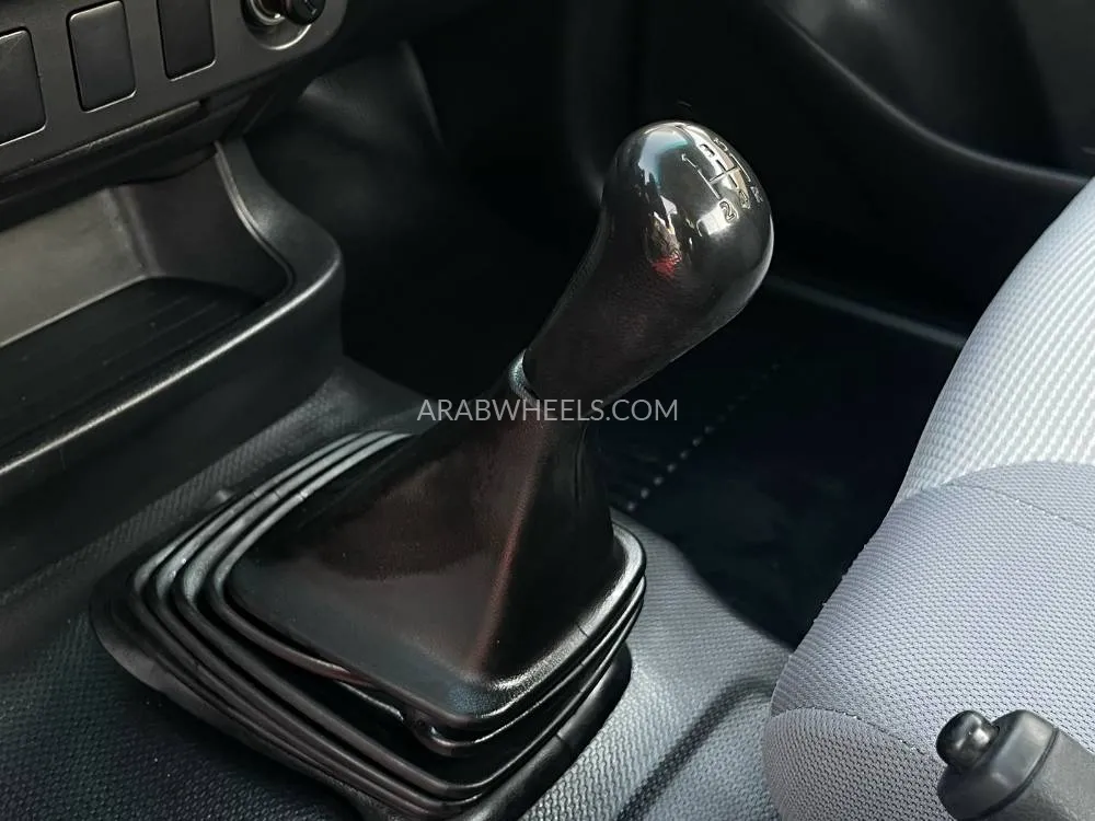 Mitsubishi L200 2021 for Sale in Sharjah Image-12