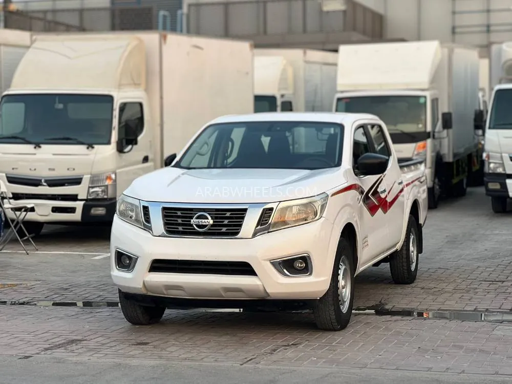 Nissan Navara 2019 for Sale in Sharjah Image-4