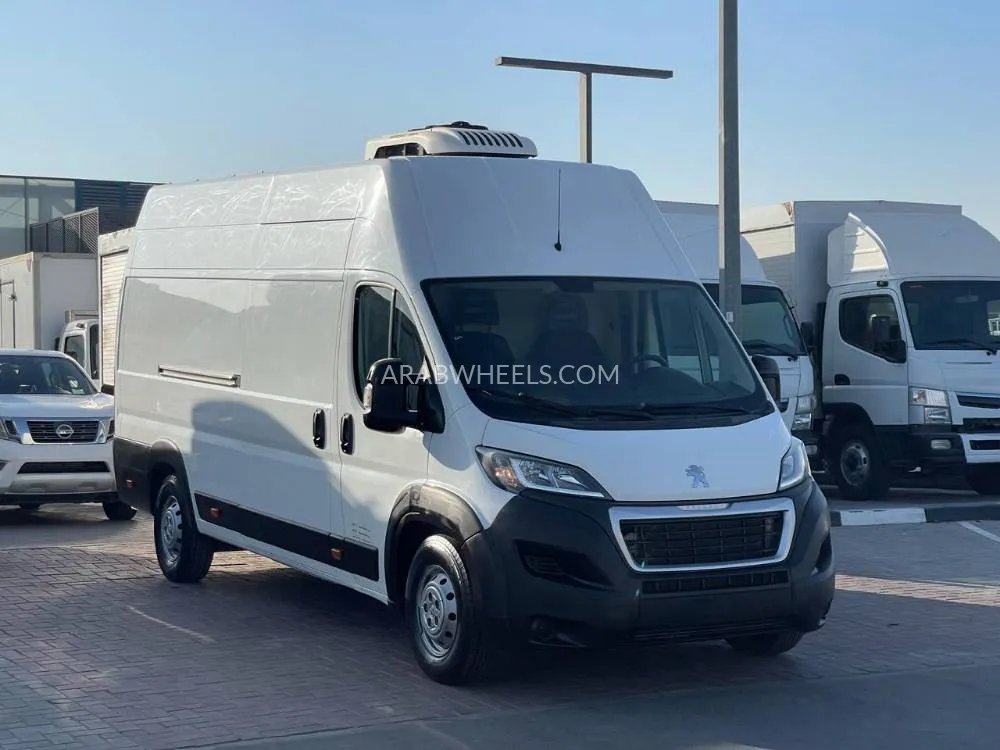 Peugeot Boxer 2021 for Sale in Sharjah Image-17