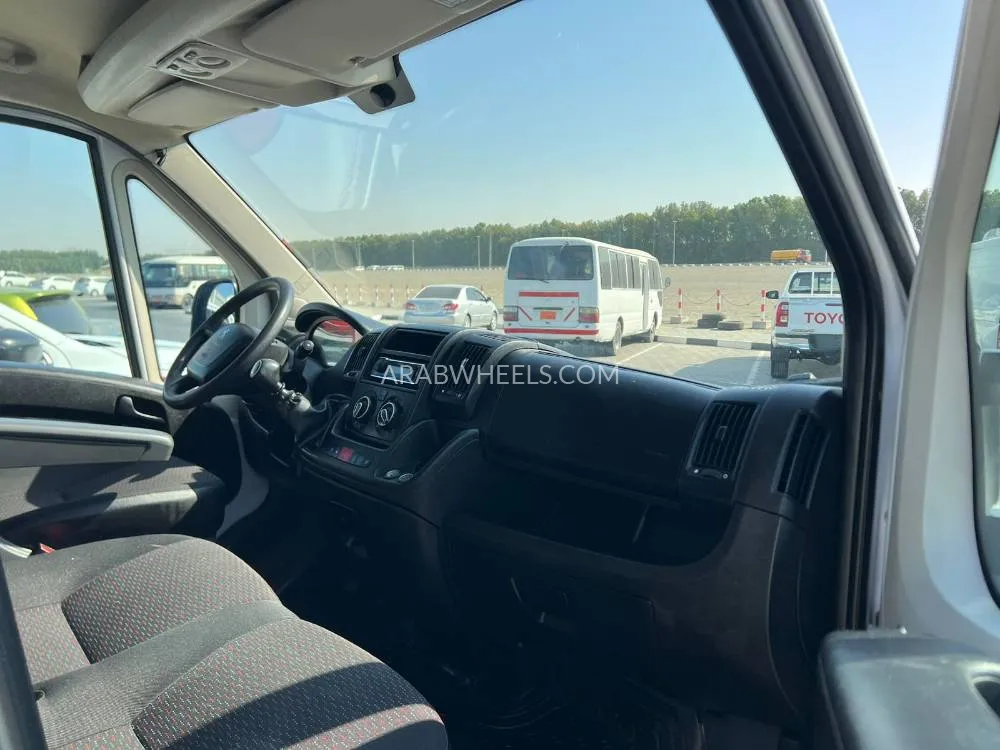 Peugeot Boxer 2023 for Sale in Sharjah Image-12