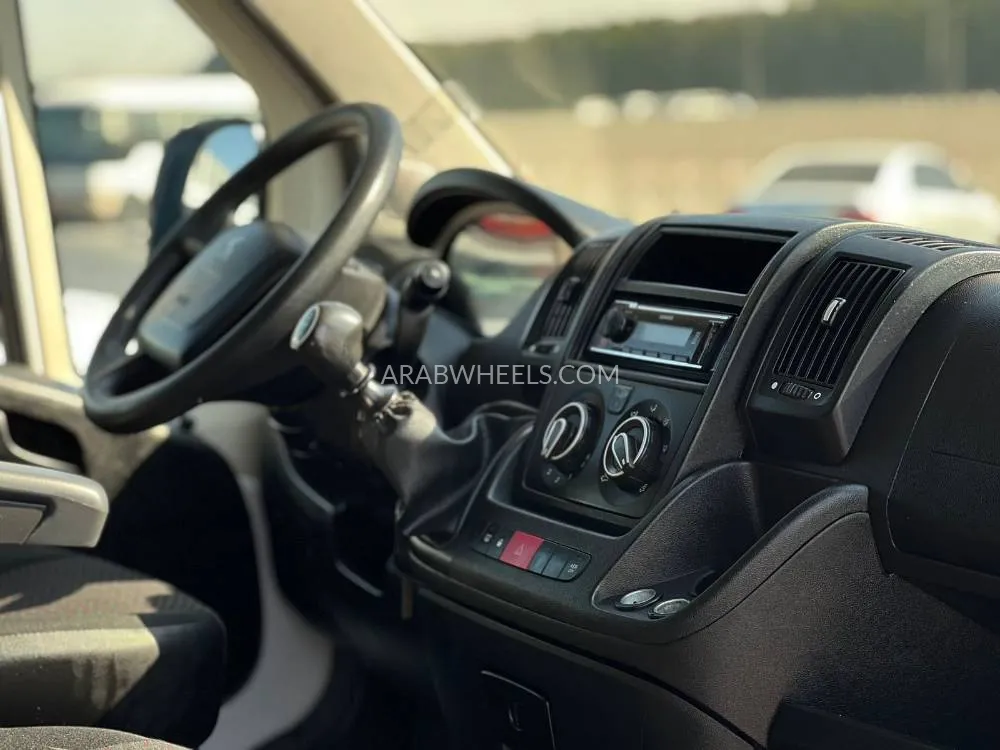 Peugeot Boxer 2023 for Sale in Sharjah Image-9