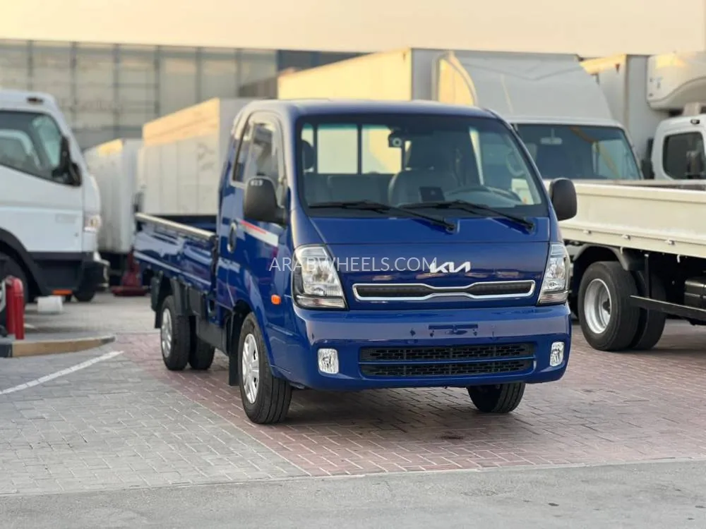 Kia Bongo 2022 for Sale in Sharjah Image-2