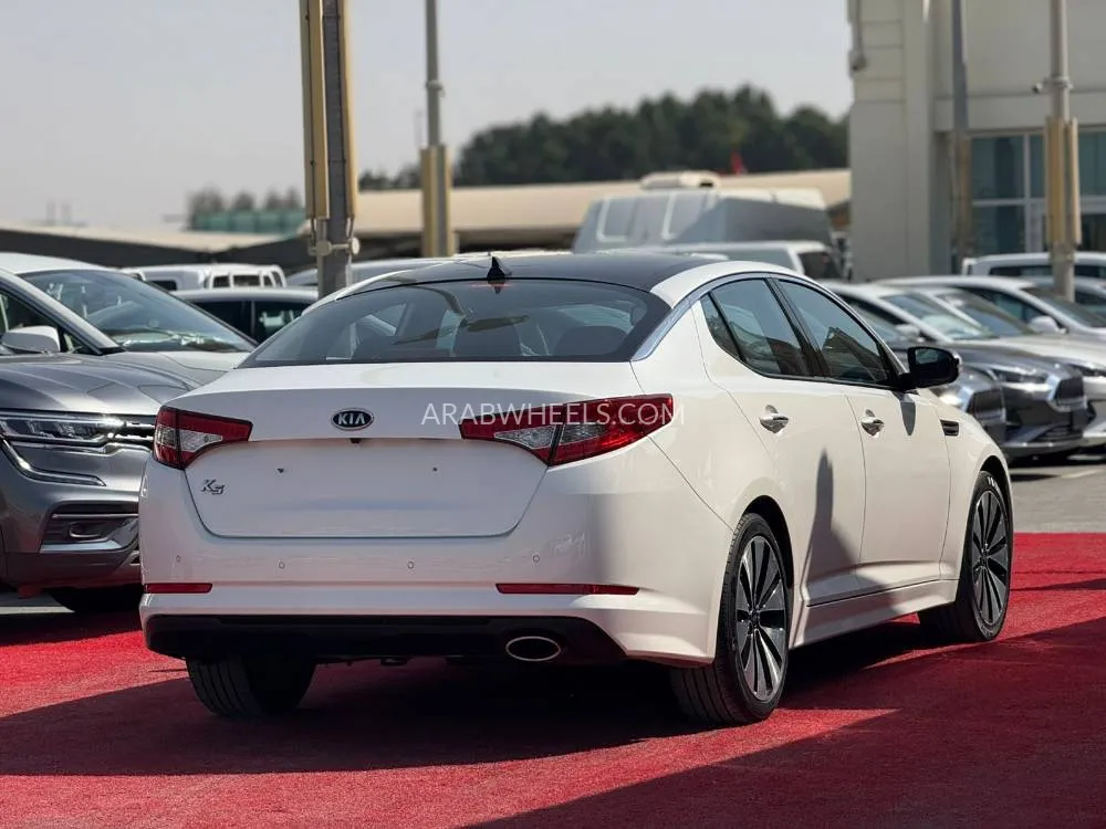 Kia Optima 2012 for Sale in Sharjah Image-7