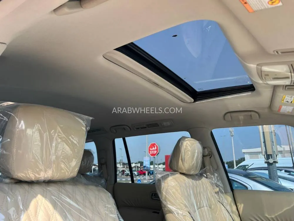 نيسان باترول 2018 for Sale in الشارقة Image-18