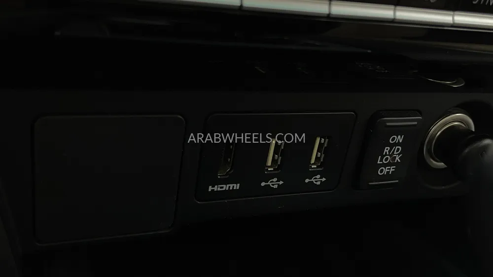 Mitsubishi Montero Sport 2022 for Sale in Dubai Image-56