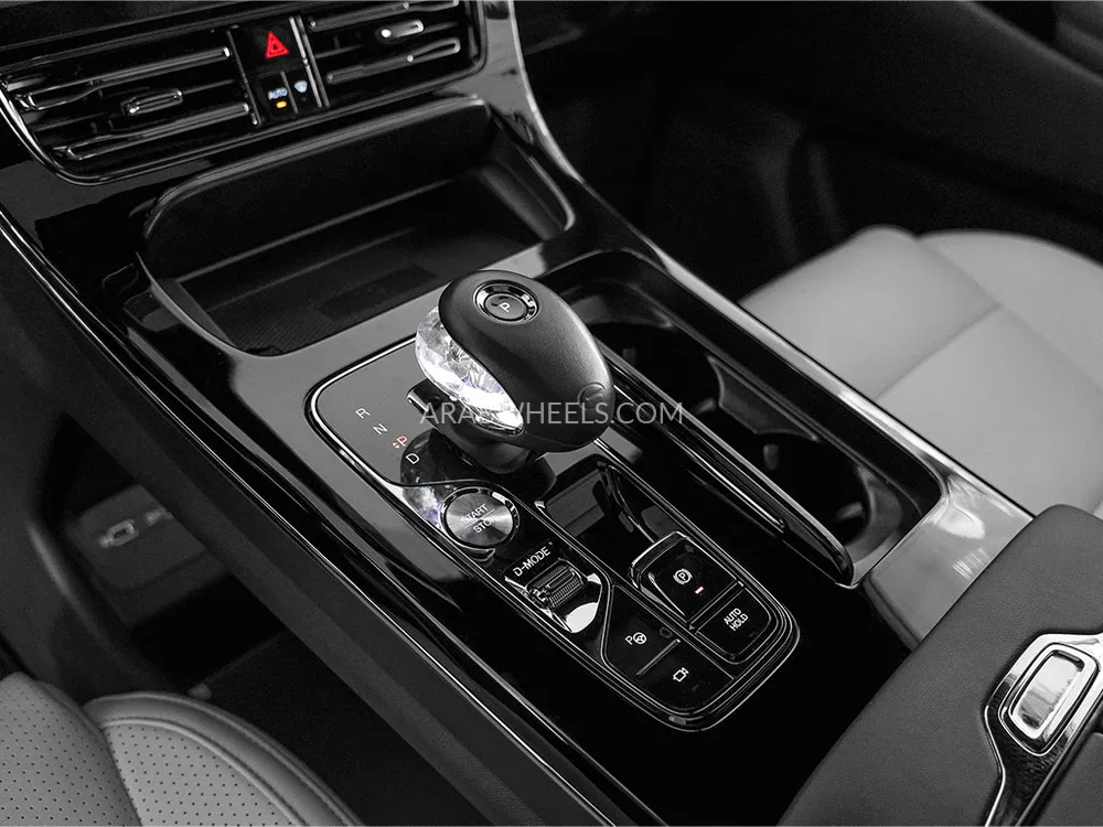 GAC M8 2025 for Sale in Dubai Image-9