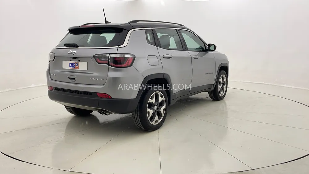 جيب كومباس 2020 for Sale in دبي Image-3
