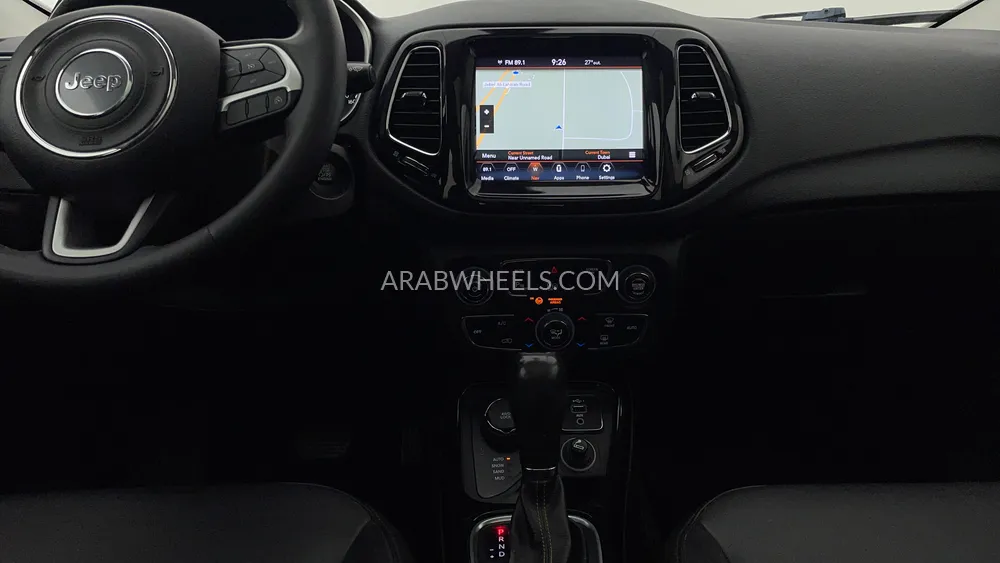 جيب كومباس 2020 for Sale in دبي Image-14