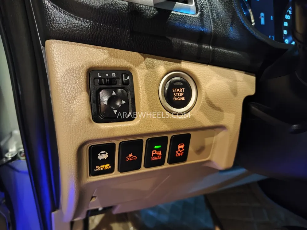 Mitsubishi Montero Sport 2017 for Sale in Abu Dhabi Image-6