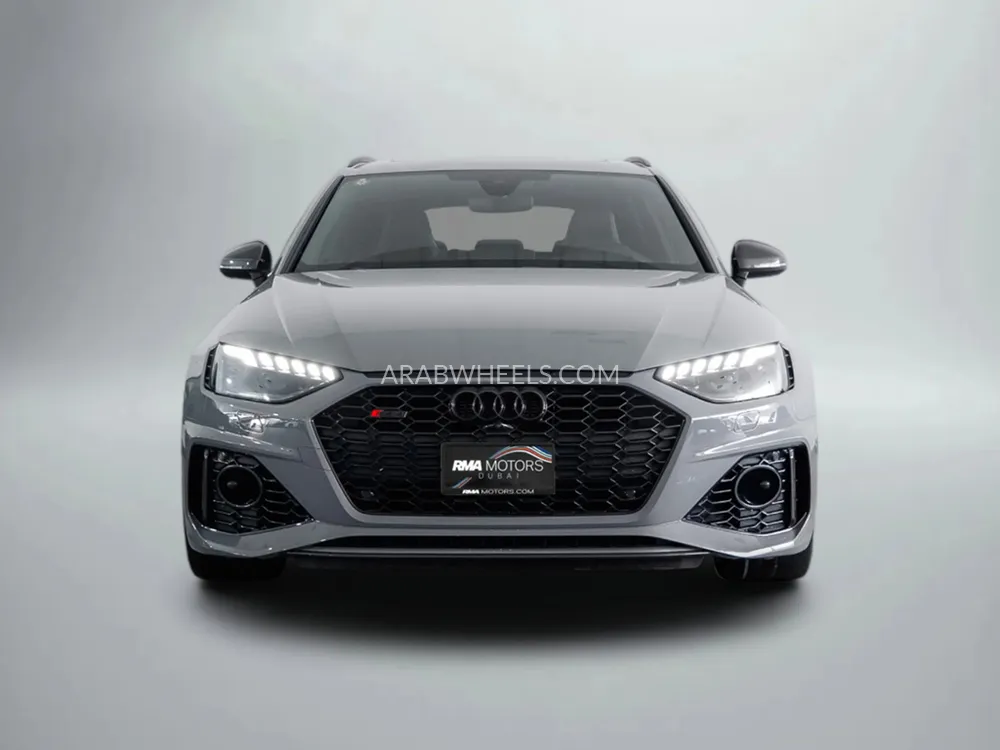 Audi RS4 2021 for Sale in Dubai Image-3