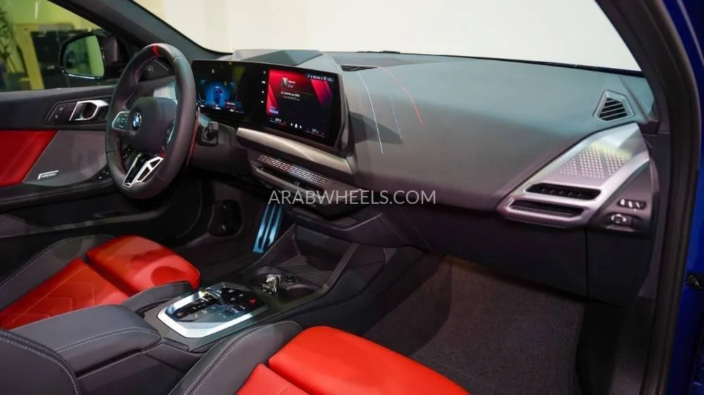 بي إم دبليو الفئة الأولى 2025 for Sale in أبو ظبي Image-11