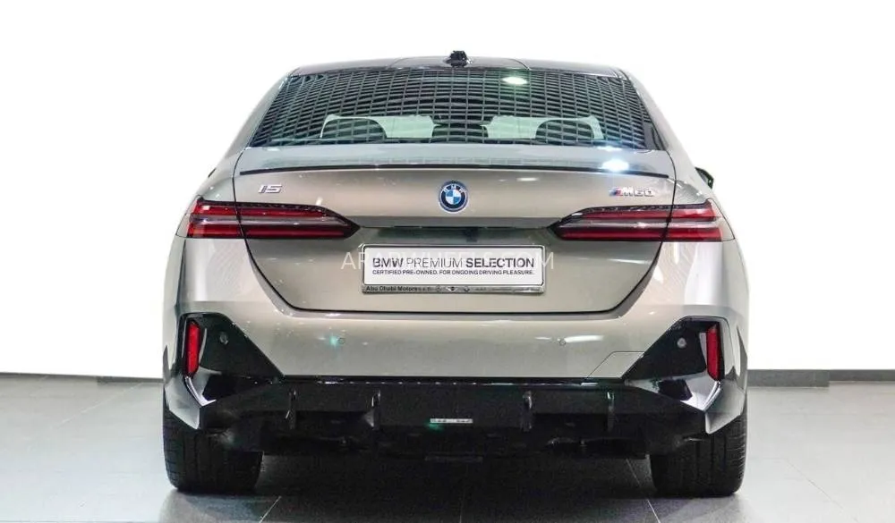 BMW i5 2024 for Sale in Abu Dhabi Image-10