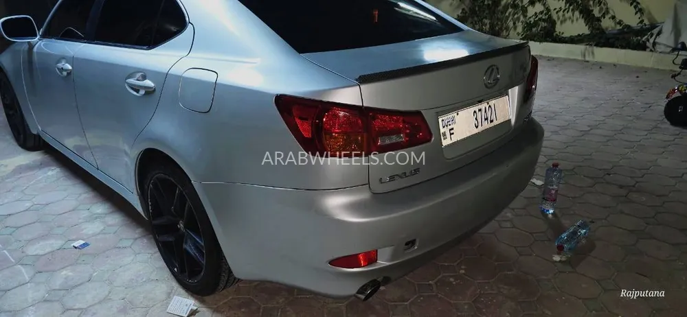Lexus IS 2007 for Sale in Ajman Image-19