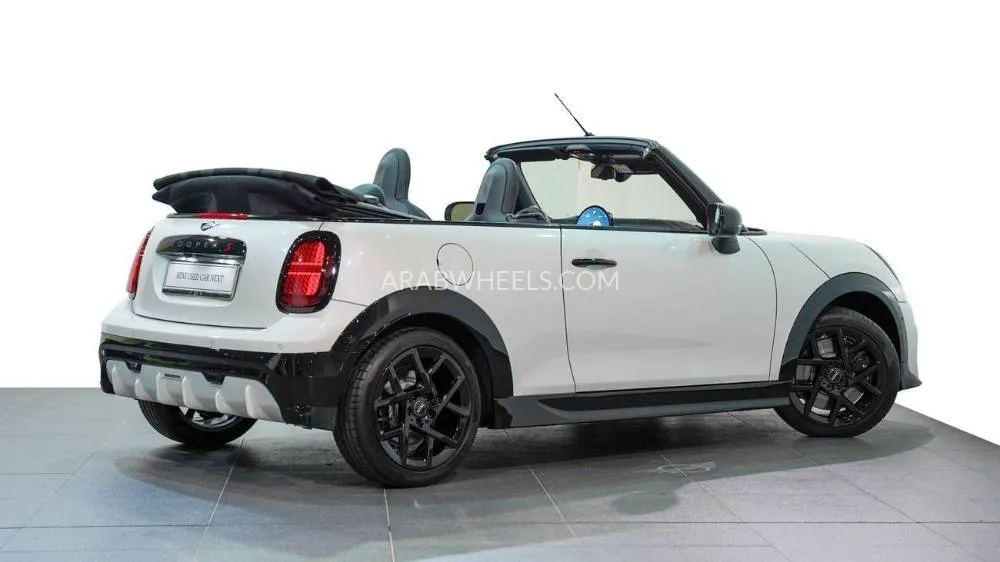 Mini Cooper 2025 for Sale in Abu Dhabi Image-18