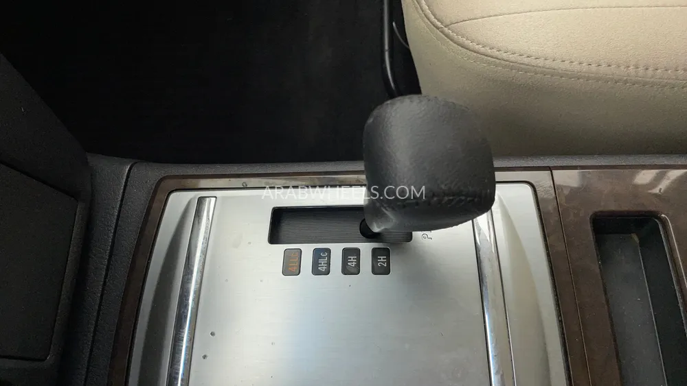 Mitsubishi Pajero 2016 for Sale in Dubai Image-30