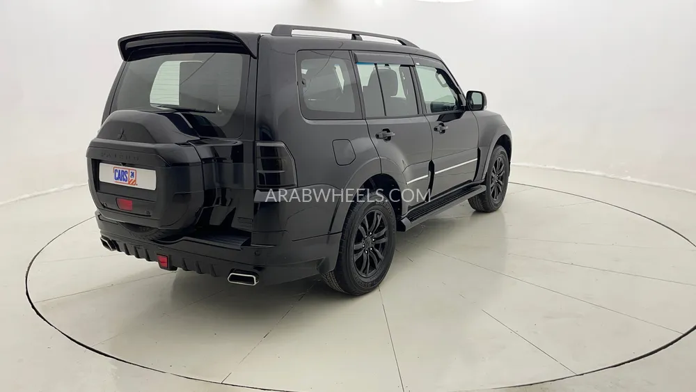 ميتسوبيشي باجيرو 2020 for Sale in دبي Image-3