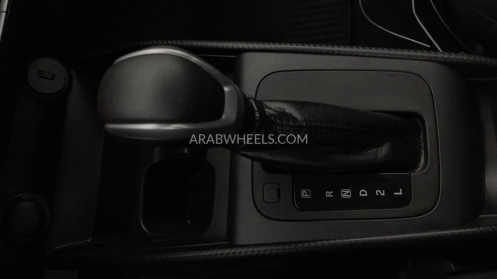 Suzuki Baleno 2024 for Sale in Dubai Image-18