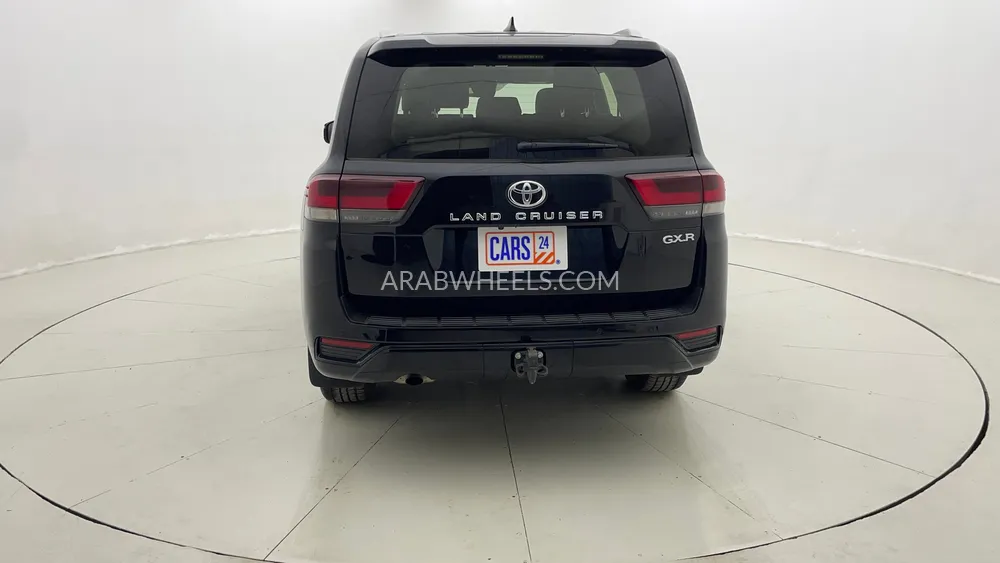Toyota Land Cruiser 2023 for Sale in Dubai Image-4