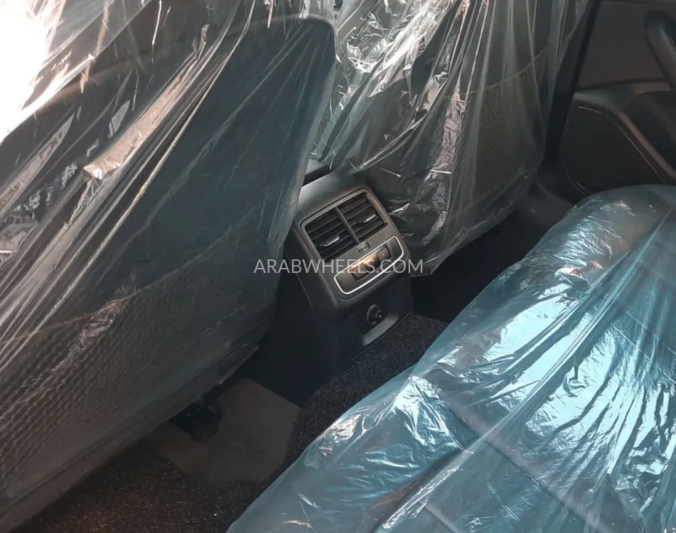 Audi A4 2019 for Sale in Dubai Image-3