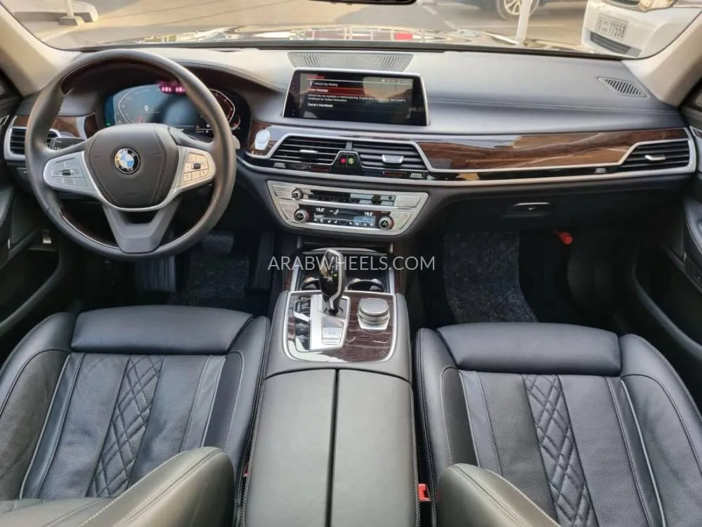 BMW 7 series 2020 for Sale in Dubai Image-8