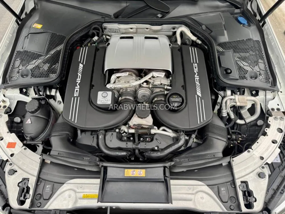 Mercedes Benz C Class 2016 for Sale in Dubai Image-16