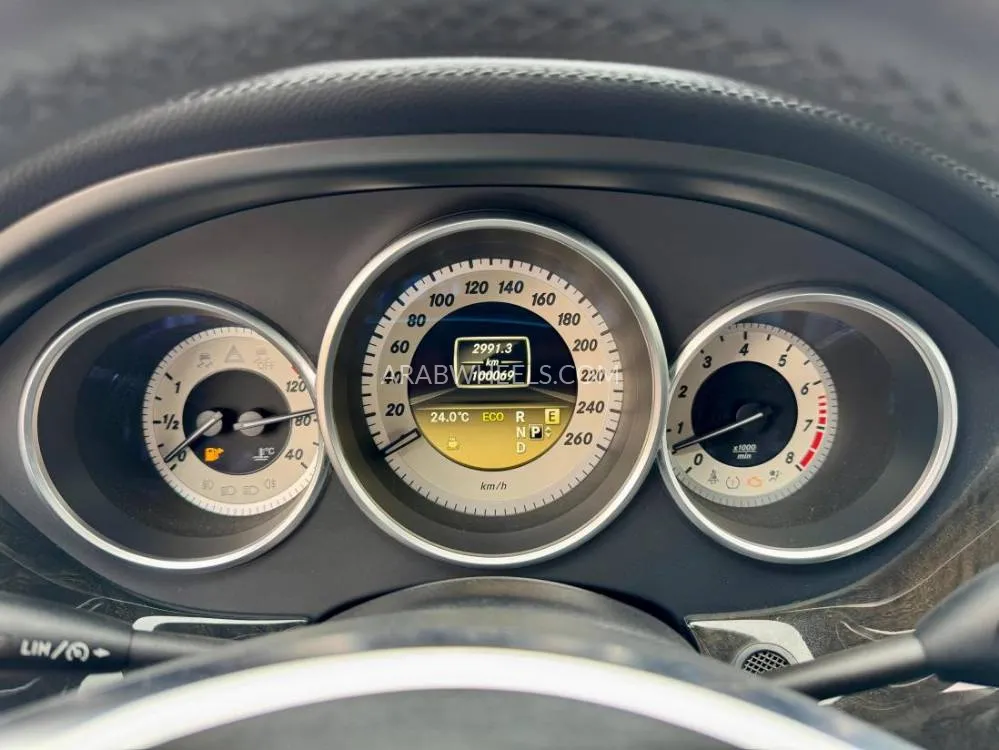 Mercedes Benz CLS Class 2012 for Sale in Dubai Image-16
