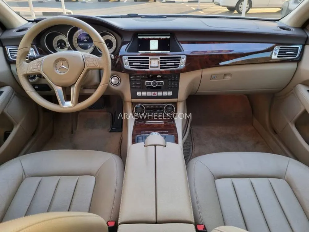 Mercedes Benz CLS Class 2014 for Sale in Dubai Image-9